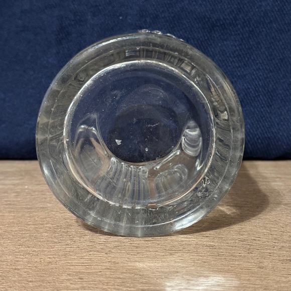 Vintage Clear Glass tobacco/biscuit Jar with Decorative metal lid - Picture 4 of 4